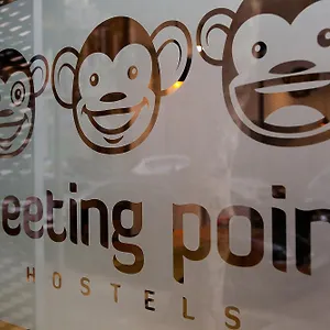 meeting-point-hostels.catalonia-hotels.com/